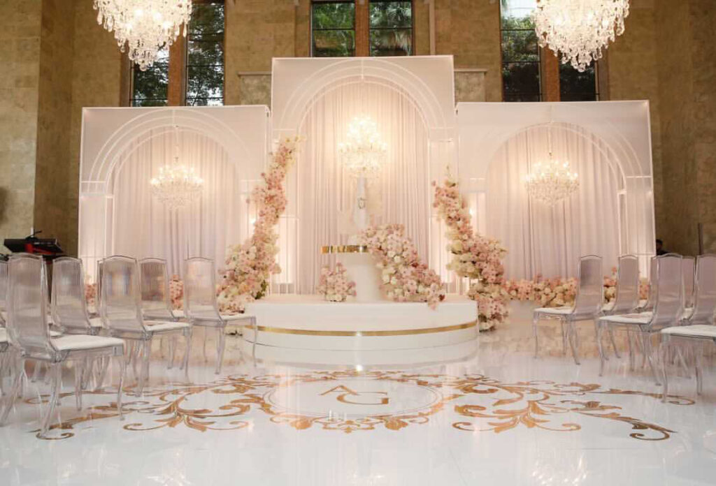 3m Semi Circle Ceremony Riser - Harbourside Decorators